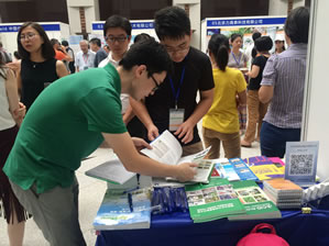 交流2.jpg 交流2.jpg