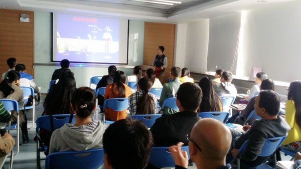 2015澤泉科技蘭州地區(qū)服務(wù)周圓滿結(jié)束1.jpg 2015澤泉科技蘭州地區(qū)服務(wù)周圓滿結(jié)束1.jpg